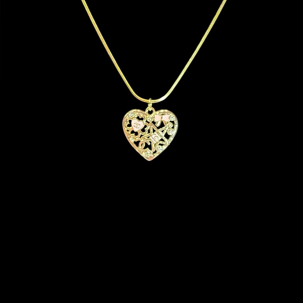 Upcycled Gold Heart Filigree Pendant Necklace